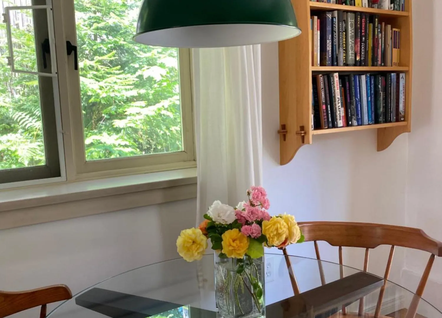 Holiday home Gallery B&B Ganges Canada